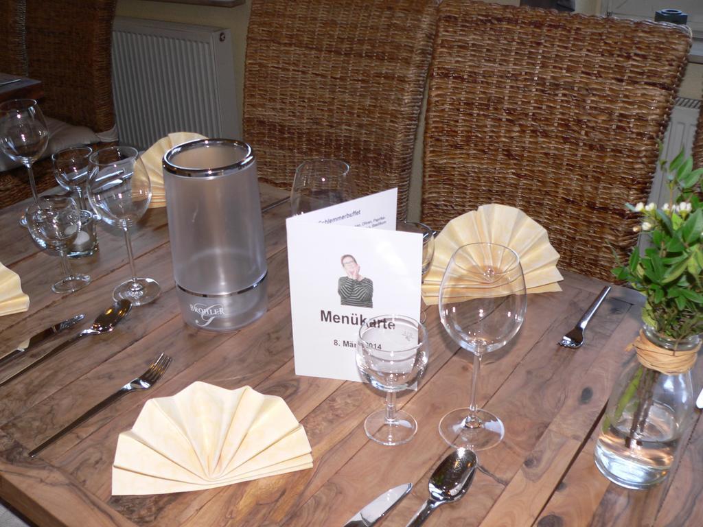 Raffelberger Hof Hotel Mulheim an der Ruhr Bagian luar foto