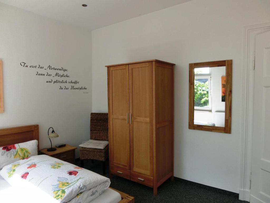 Raffelberger Hof Hotel Mulheim an der Ruhr Bagian luar foto